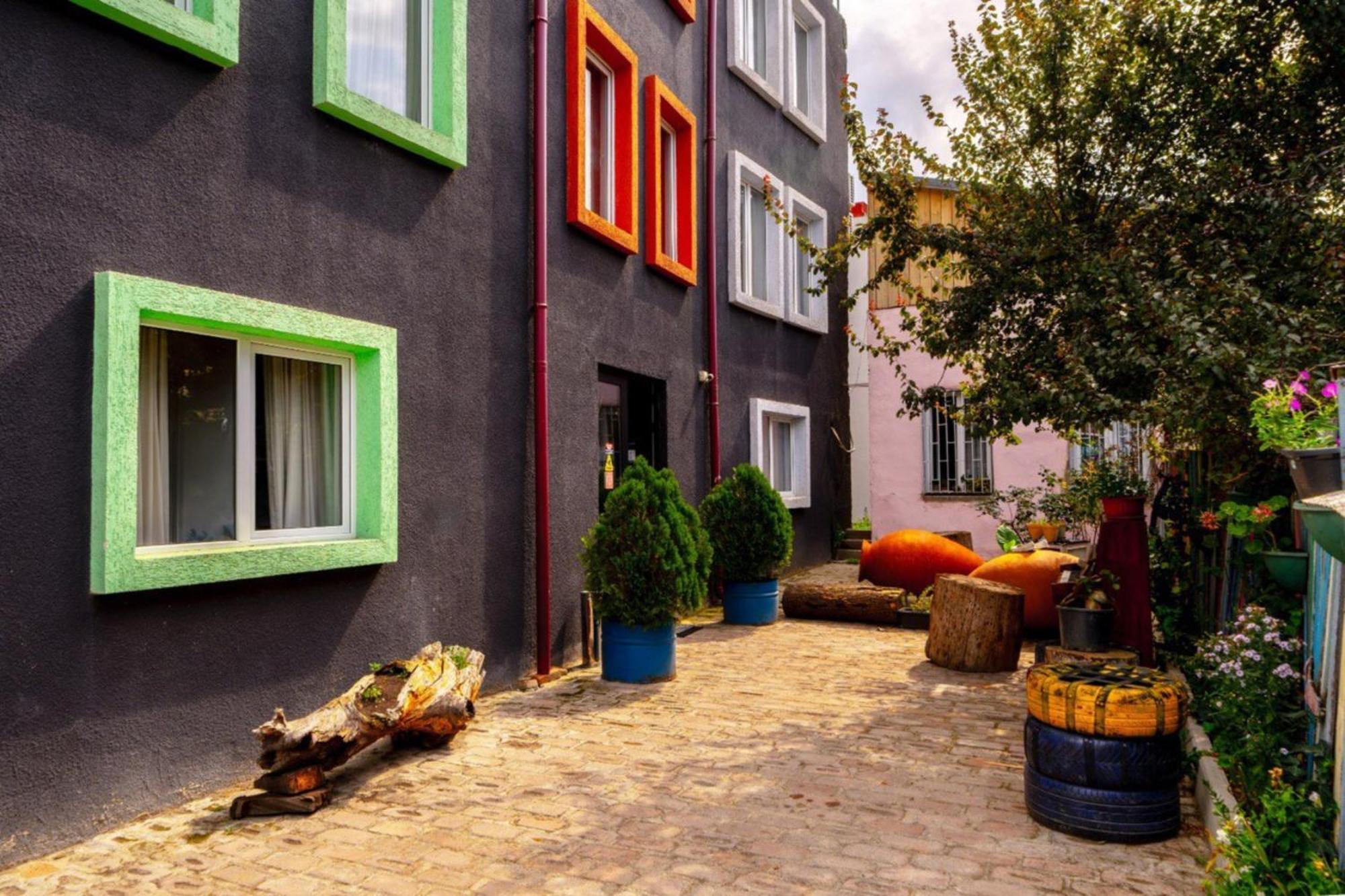 Hotel Tato & Coworking Space Tiflis Dış mekan fotoğraf
