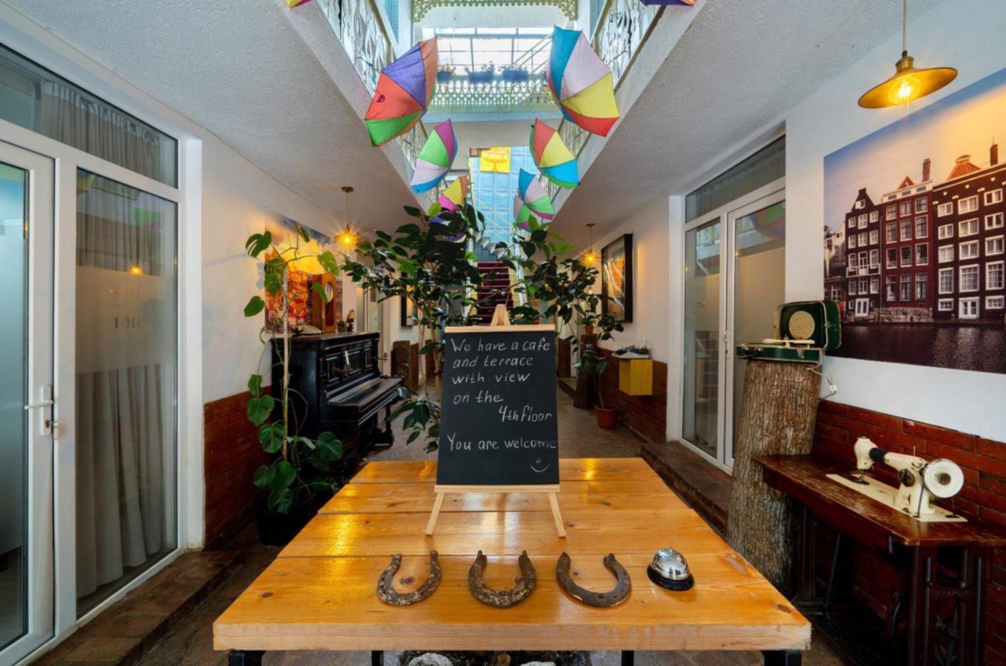 Hotel Tato & Coworking Space Tiflis Dış mekan fotoğraf