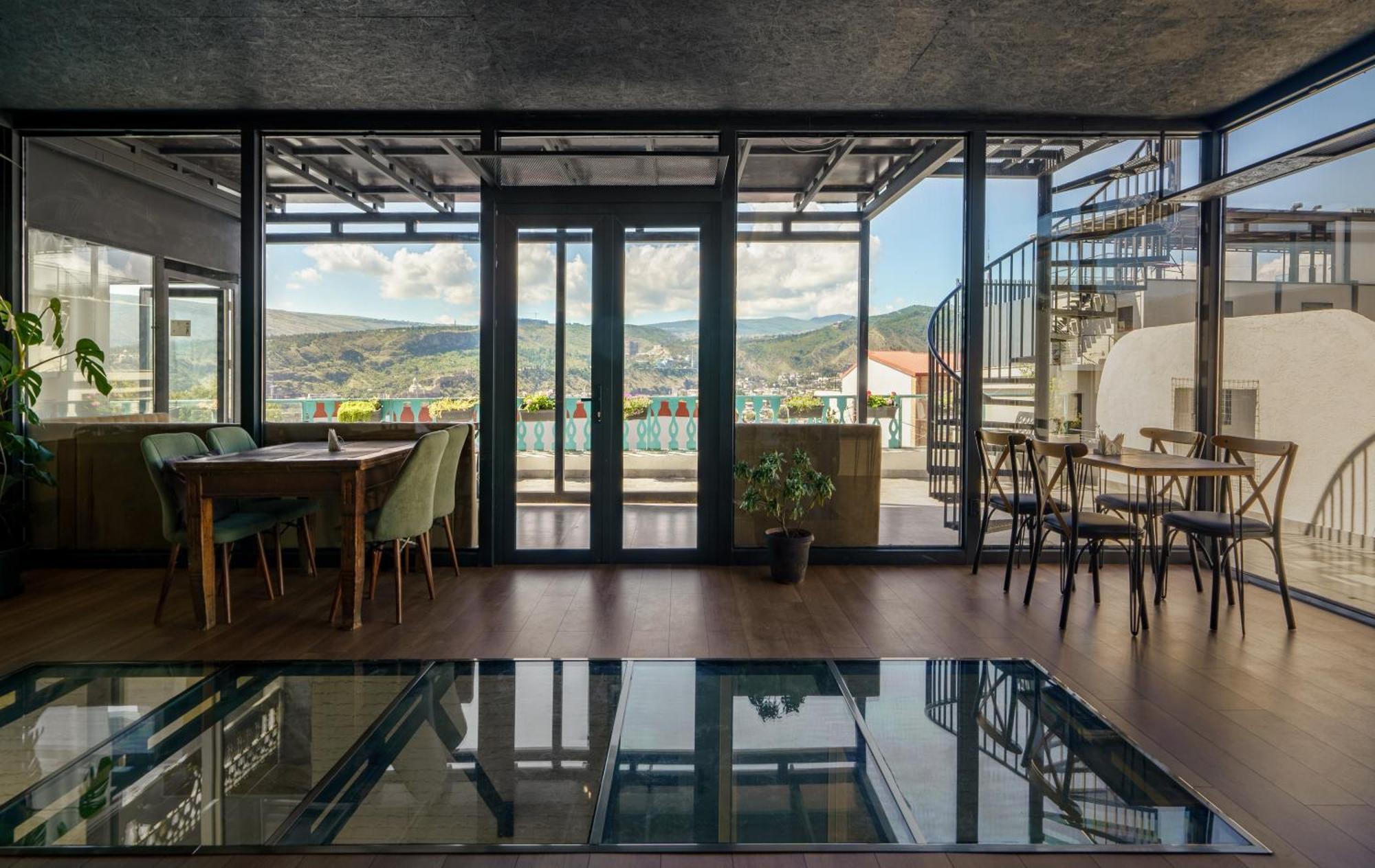 Hotel Tato & Coworking Space Tiflis Dış mekan fotoğraf