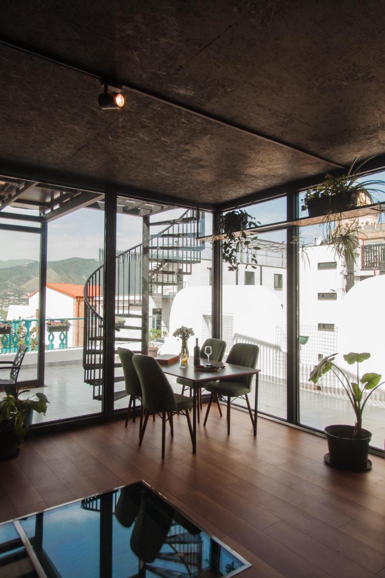 Hotel Tato & Coworking Space Tiflis Dış mekan fotoğraf