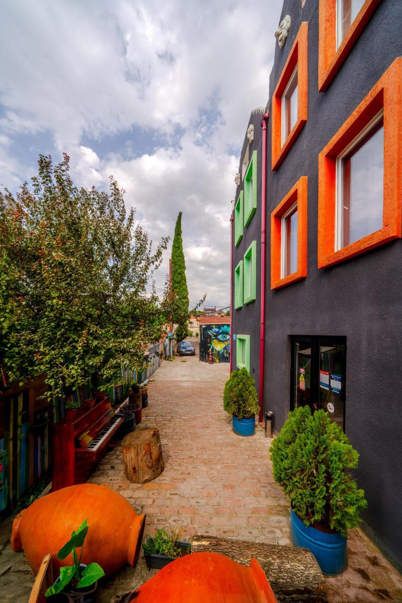 Hotel Tato & Coworking Space Tiflis Dış mekan fotoğraf
