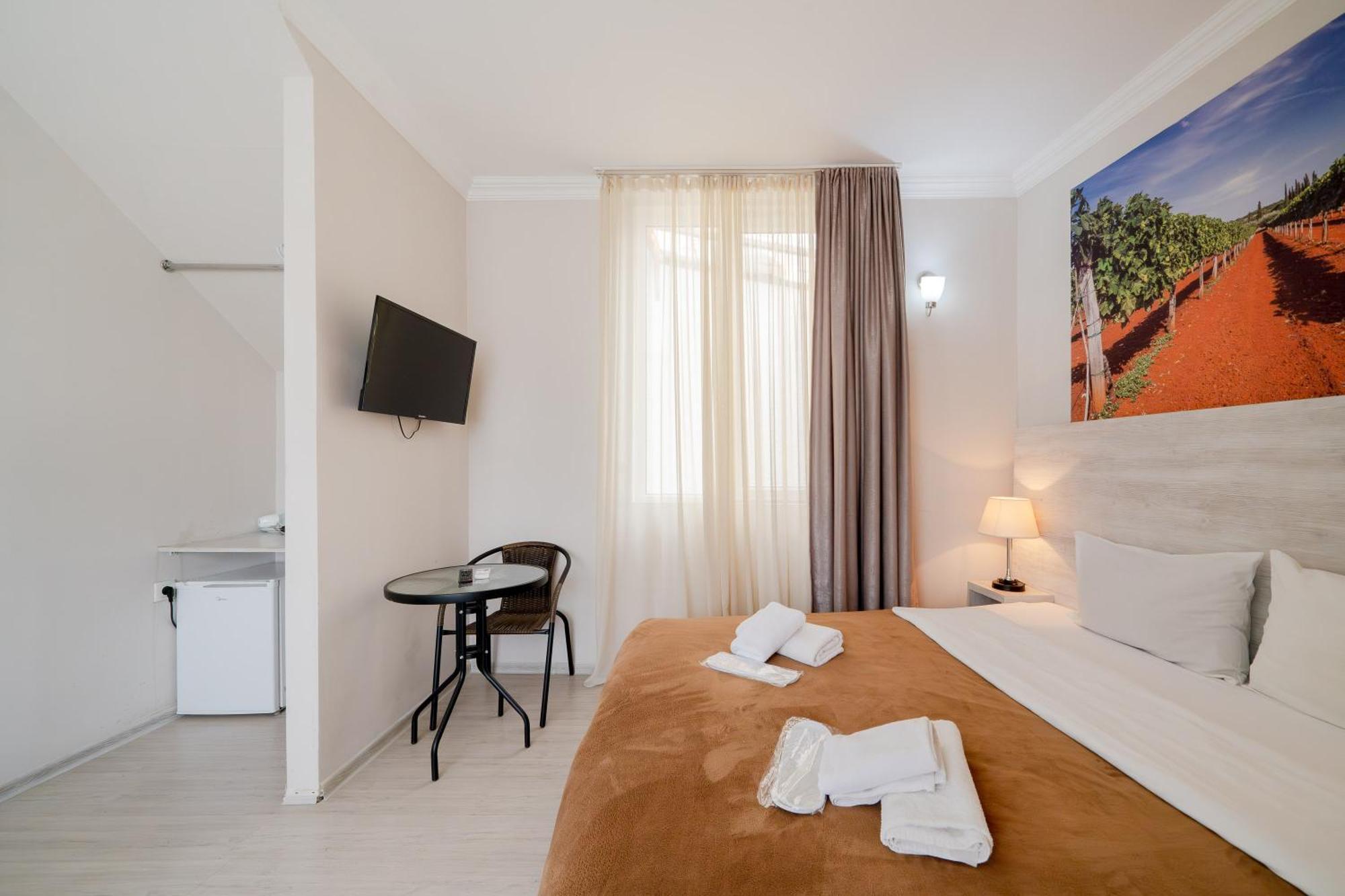 Hotel Tato & Coworking Space Tiflis Dış mekan fotoğraf